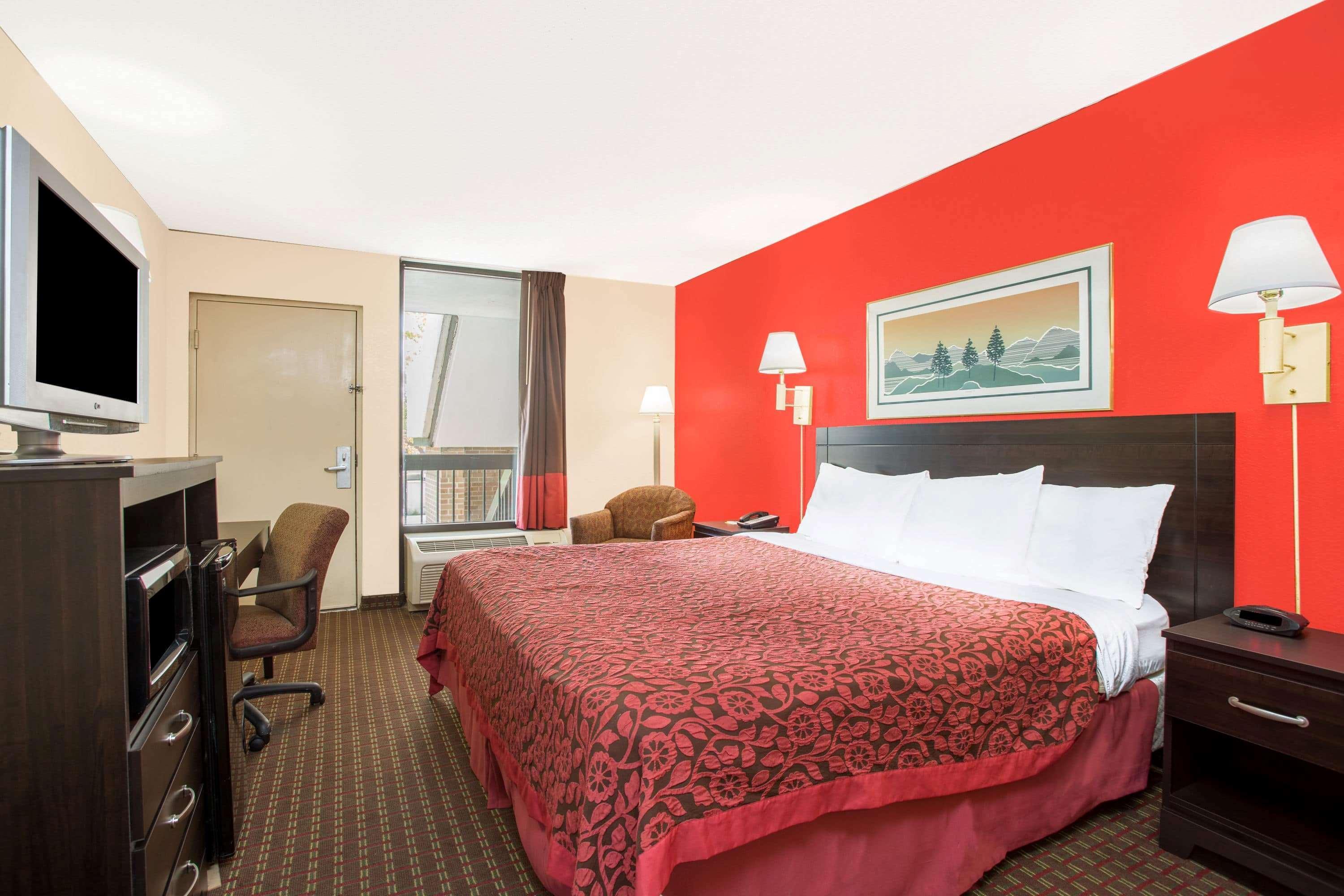 Days Inn By Wyndham Easley West Of Greenville/Clemson Area Экстерьер фото